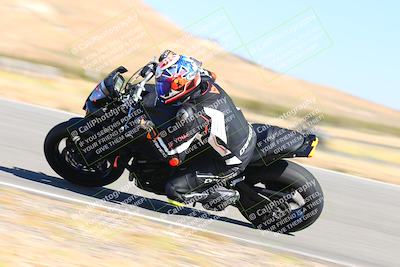 media/Oct-15-2023-TrackXperience (Sun) [[85198ff50b]]/Group 2/session 4 turn 3/